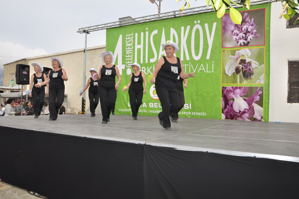 lapta-belediyesi-hisarkoy-festivali-fuat-namsoy-2014-3.jpg
